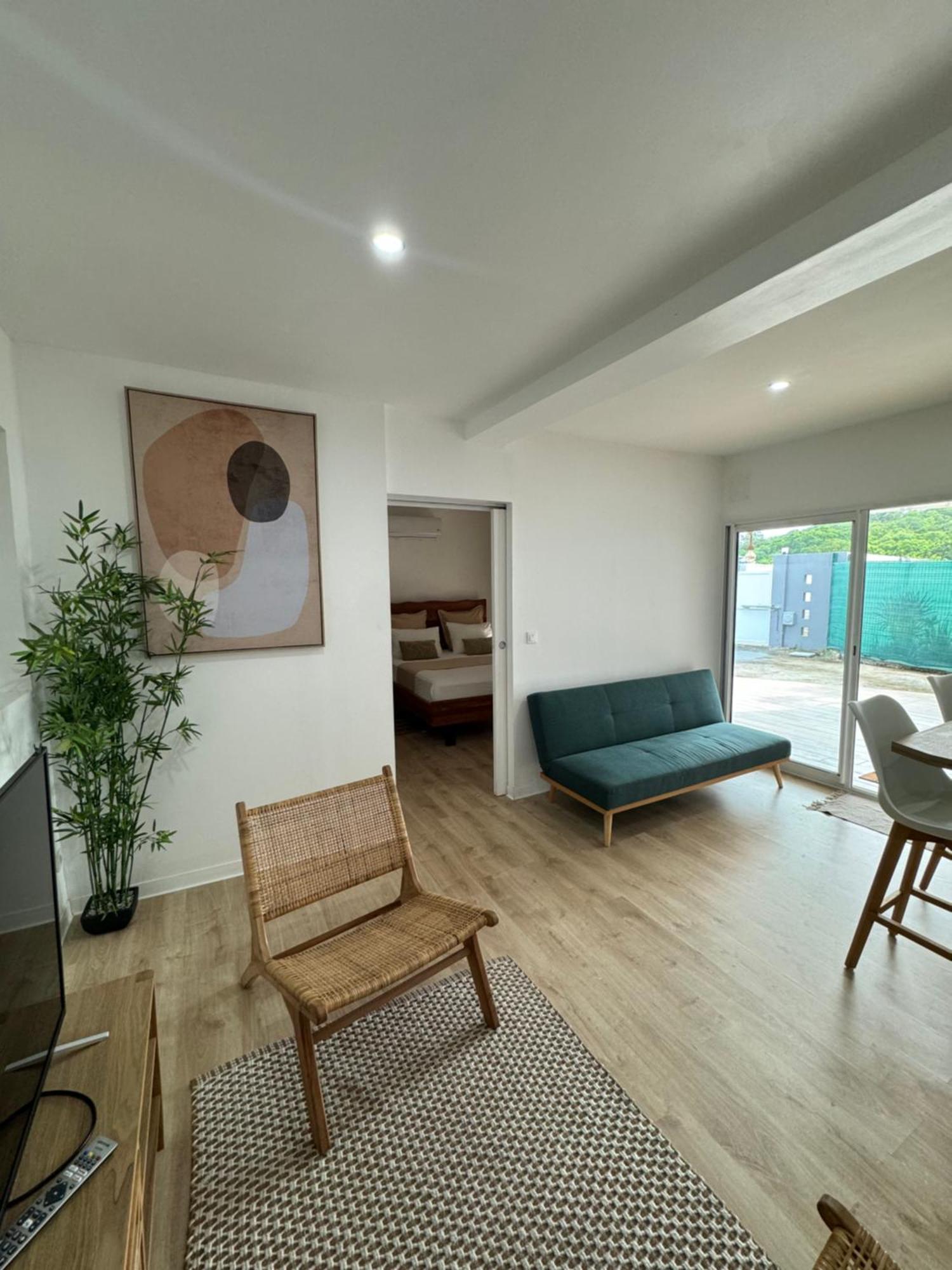 לה מול Bungalow Beausejour מראה חיצוני תמונה
